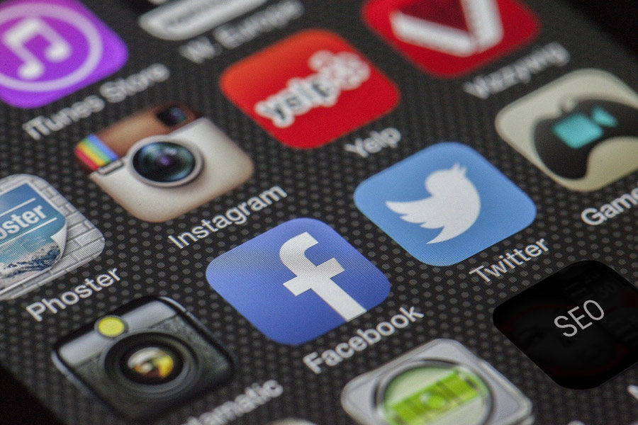 Comprendere il Social Media Marketing: Un'Analisi Strutturale per Navigare le Complessità del Panorama Digitale