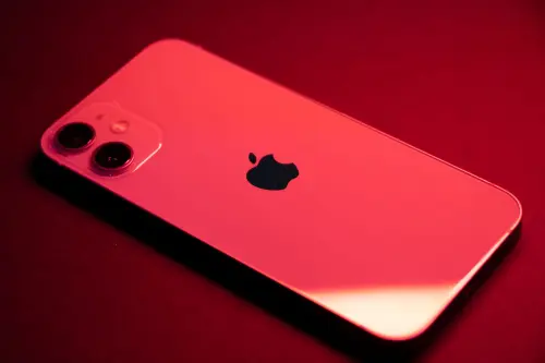 Quando esce il nuovo iPhone: date e novità 2026