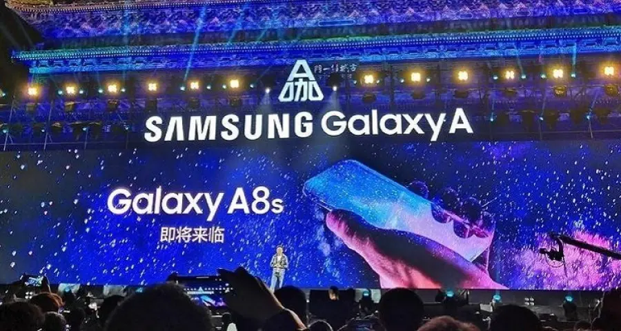 Samsung Galaxy A8s potrebbe fare a meno del jack audio da 3.5 mm