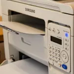 Pubblicità stampata vs pubblicità digitale: qual è meglio per il business?